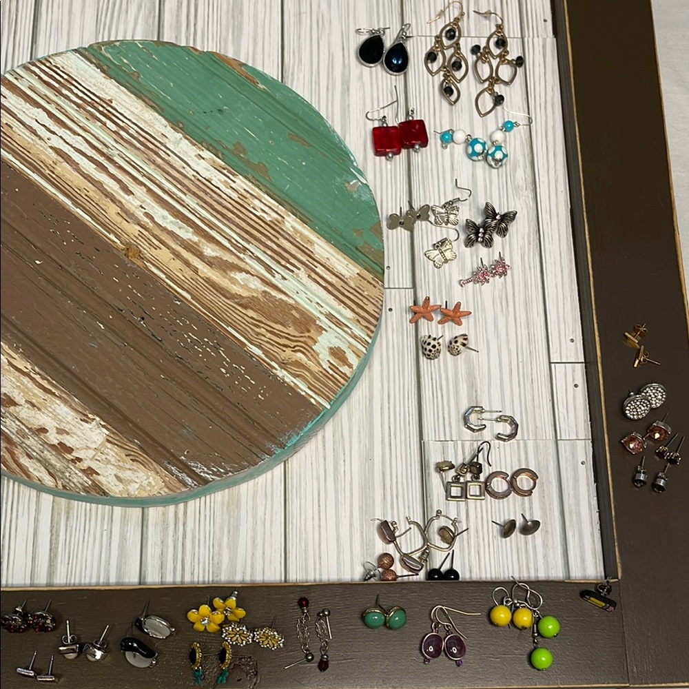 🔥 SALE Assorted Colorful Earring Lot - Picture 4 of 5